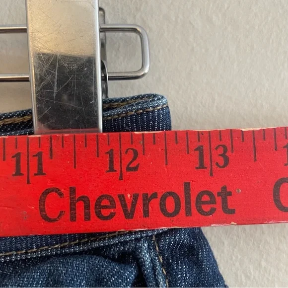 Sonoma SO Dark Blue Distressed Jean Shorts 2” Inseam - Size 25 (Size 1) EUC - Picture 12 of 14